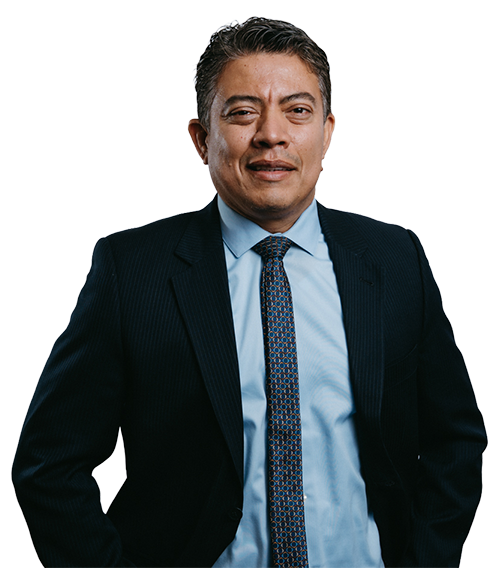 Carlos E. Sandoval - Abogado de Inmigración